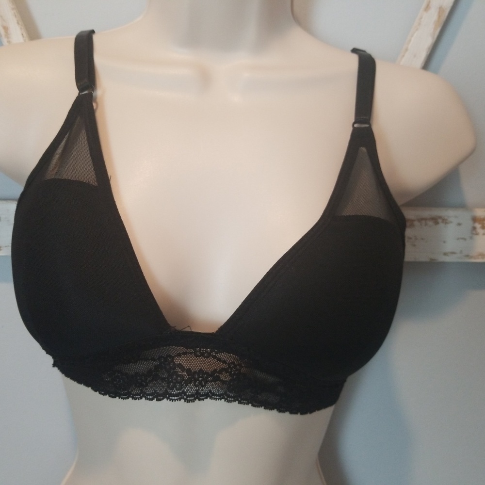 ABS Allen Schwartz black lace trim bra Small